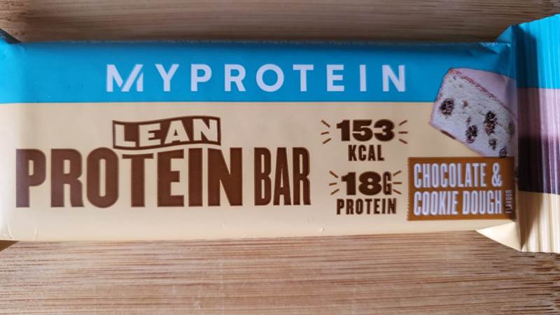 MyProtein Lean protein bar Chocolate & cookie dough