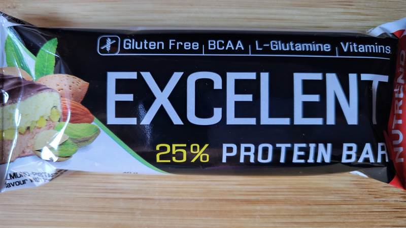 Nutrend Excelent 25% Protein bar Almond - Pistachio