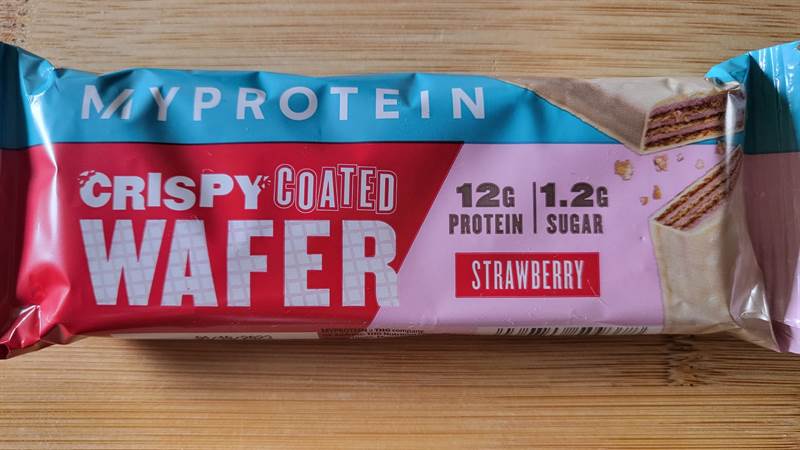 MyProtein Crispy Coated Wafer Strawberry