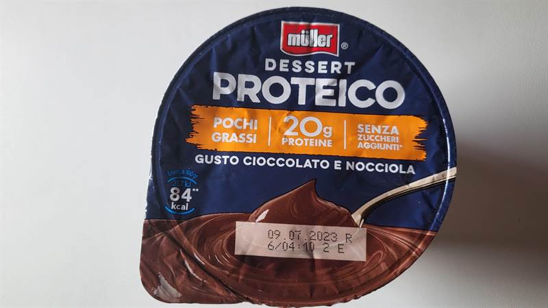 Müller Dessert Proteico Cioccolato e Nocciola